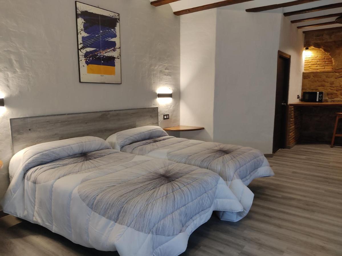 Hostal Suetxe Los Arcos Εξωτερικό φωτογραφία