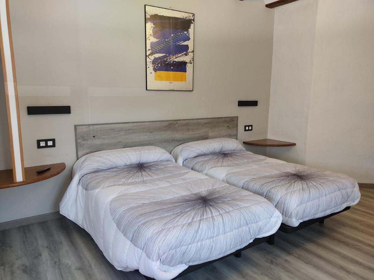 Hostal Suetxe Los Arcos Εξωτερικό φωτογραφία