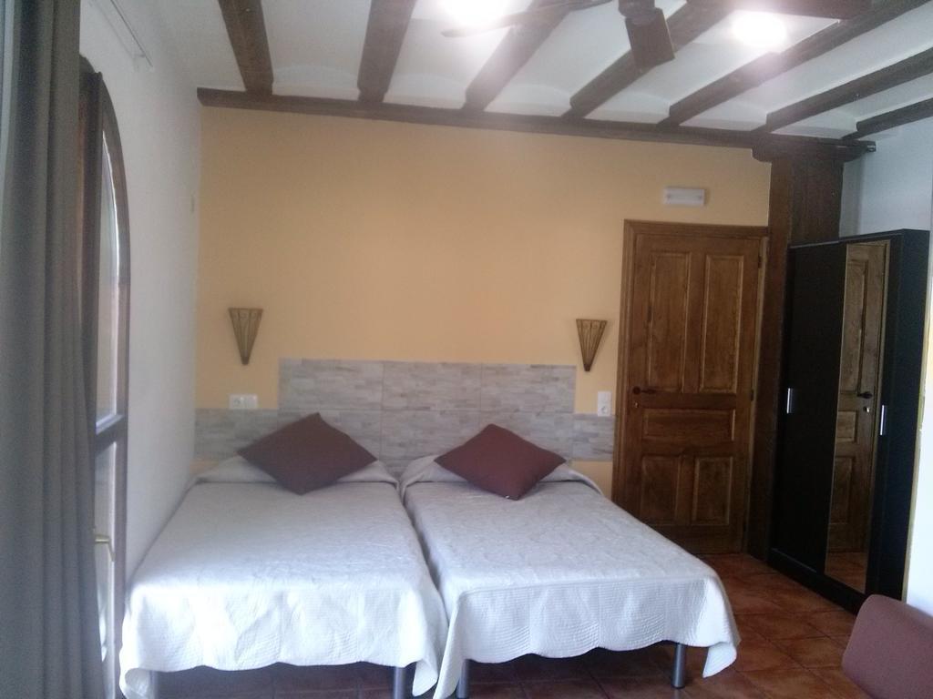 Hostal Suetxe Los Arcos Εξωτερικό φωτογραφία