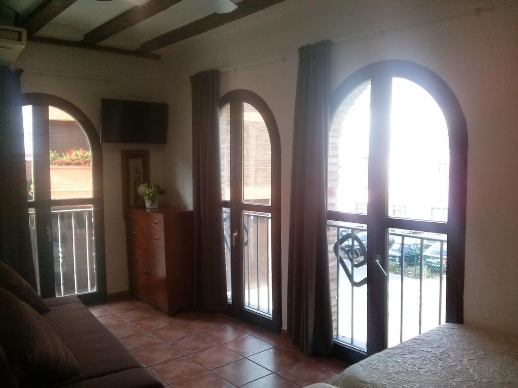 Hostal Suetxe Los Arcos Εξωτερικό φωτογραφία