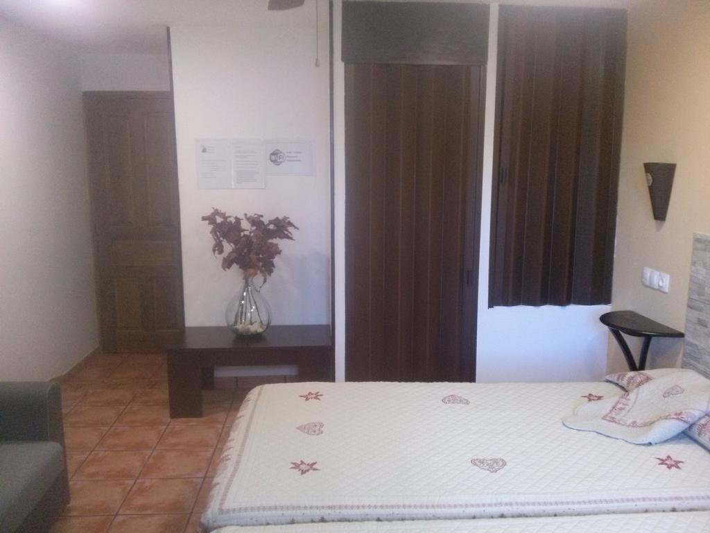 Hostal Suetxe Los Arcos Εξωτερικό φωτογραφία
