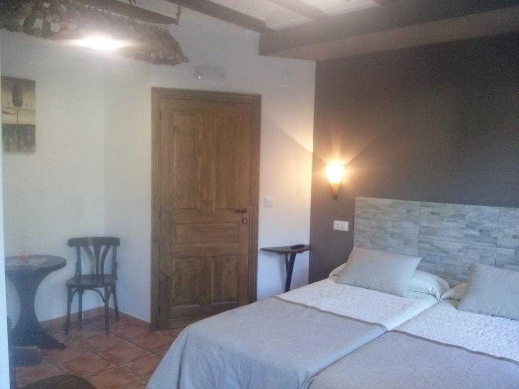 Hostal Suetxe Los Arcos Εξωτερικό φωτογραφία