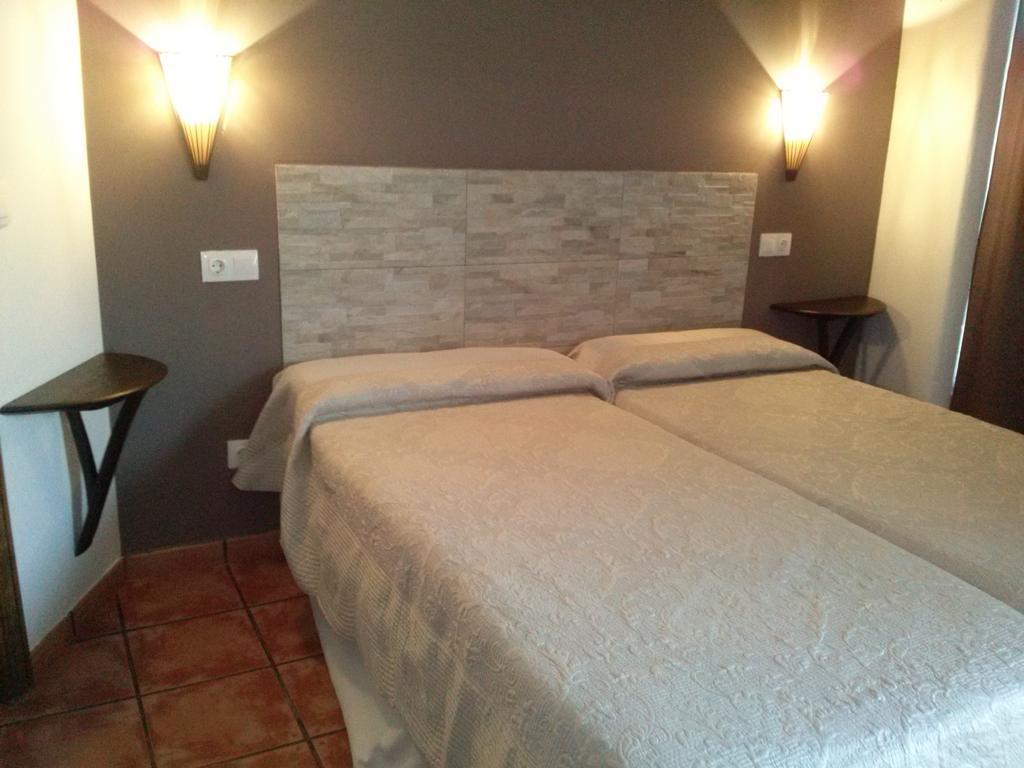 Hostal Suetxe Los Arcos Δωμάτιο φωτογραφία