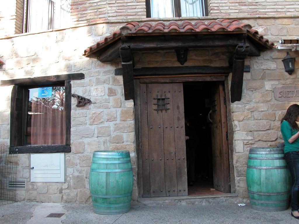 Hostal Suetxe Los Arcos Εξωτερικό φωτογραφία